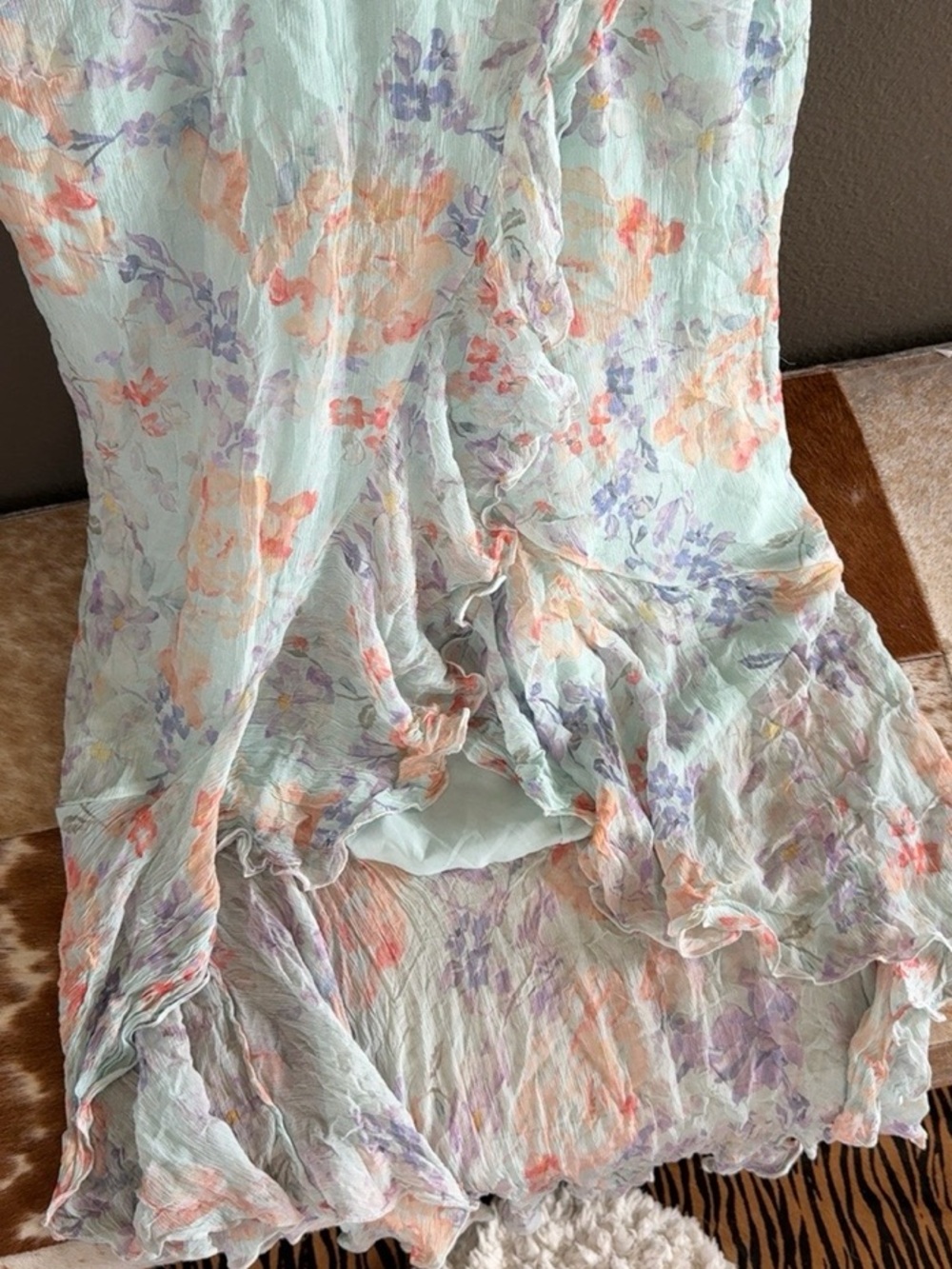 Alice + Olivia Floral Ruffle Asymmetrical Midi Skirt Size 8 Mint Green Silk-Look - Picture 9 of 13